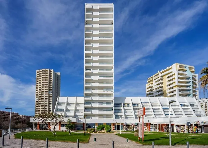 Charming Flat With Balcony - By Hostwise Lägenhet *