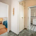 Charming Flat With Balcony - By Hostwise Appartement